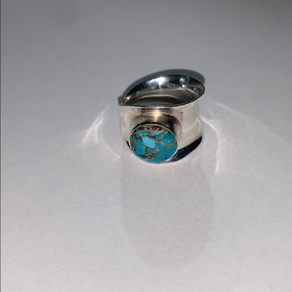 Silver Ring 🤍🤍🤍